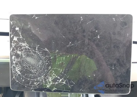 2024 Tesla Model Y Long Range Dual Motor All-Wheel Drive/Rwd from USA, damaged, VIN 7SAYGDED5RF058091